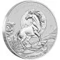 Preview: 1 Unze Silbermünze Australien 2026 „Brumby“ der Perth Mint. Das Motiv zeigt ein australisches Wildpferd auf einer Felsformation vor einem Vollmond und einer felsigen Landschaft. 7. Ausgabe der Brumby-Serie.