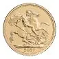 Preview: Goldmünze Großbritannien 2026 mit St.-George-und-Drache-Motiv auf der Vorderseite. Rückseite zeigt König Charles III. mit Latentbild und Halbton-Effekt im Randbereich. Mikrogravur am Münzrand der Vorderseite.