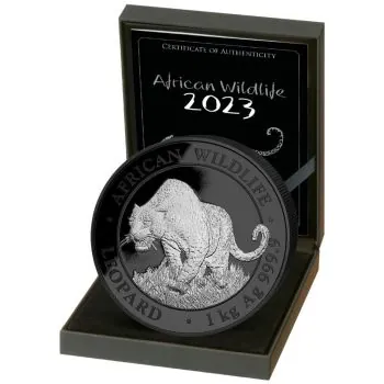 1 Kilo Silbermünze Somalia 2023 Black Premium Edition mit Platin veredelt | Serie: African Wildlife - Motiv: Leopard
