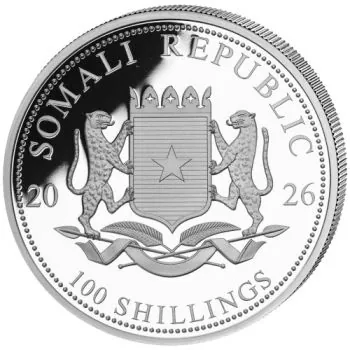 1 Unze Silbermünze Somalia 2026 aus der Serie African Wildlife mit dem Motiv eines Leoparden auf einem Baumstamm. Teile des Leopardenmotivs und der Münzgestaltung sind vergoldet. Im Hintergrund ist eine afrikanische Landschaft dargestellt. Auf der Münze s