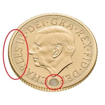 Goldmünze Großbritannien 2026 mit St.-George-und-Drache-Motiv auf der Vorderseite. Rückseite zeigt König Charles III. mit Latentbild und Halbton-Effekt im Randbereich. Mikrogravur am Münzrand der Vorderseite.
