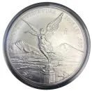 Abbildung der 1 Kilo Silbermünze „Libertad“ aus Mexiko, Jahrgang 2008. Auf der Vorderseite ist die geflügelte Siegesgöttin „Victoria“ vor den Vulkanen Popocatépetl und Iztaccíhuatl zu sehen. Die Münze besteht aus 999 Feinsilber und hat einen Durchmesser v